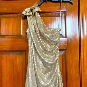 Badgley Mischka Gold one shoulder cocktail dress